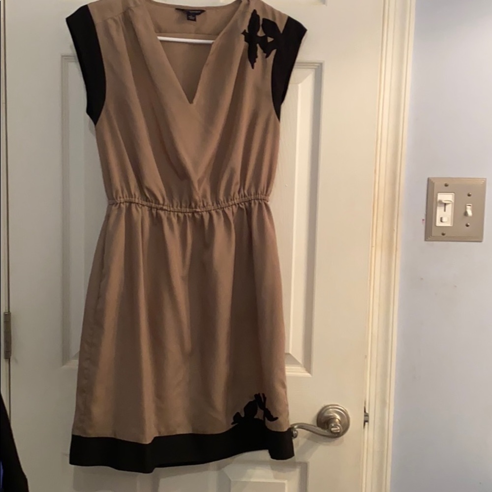 Barely worn banana republic dress